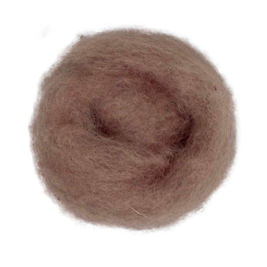 Lace – Light brown-beige shade of Maori carded wool with a soft pink undertone. 100g felting wool for needle felting, wet felting, and creative fibre crafts. Works well as a base fibre, firm core, or smooth finishing layer.