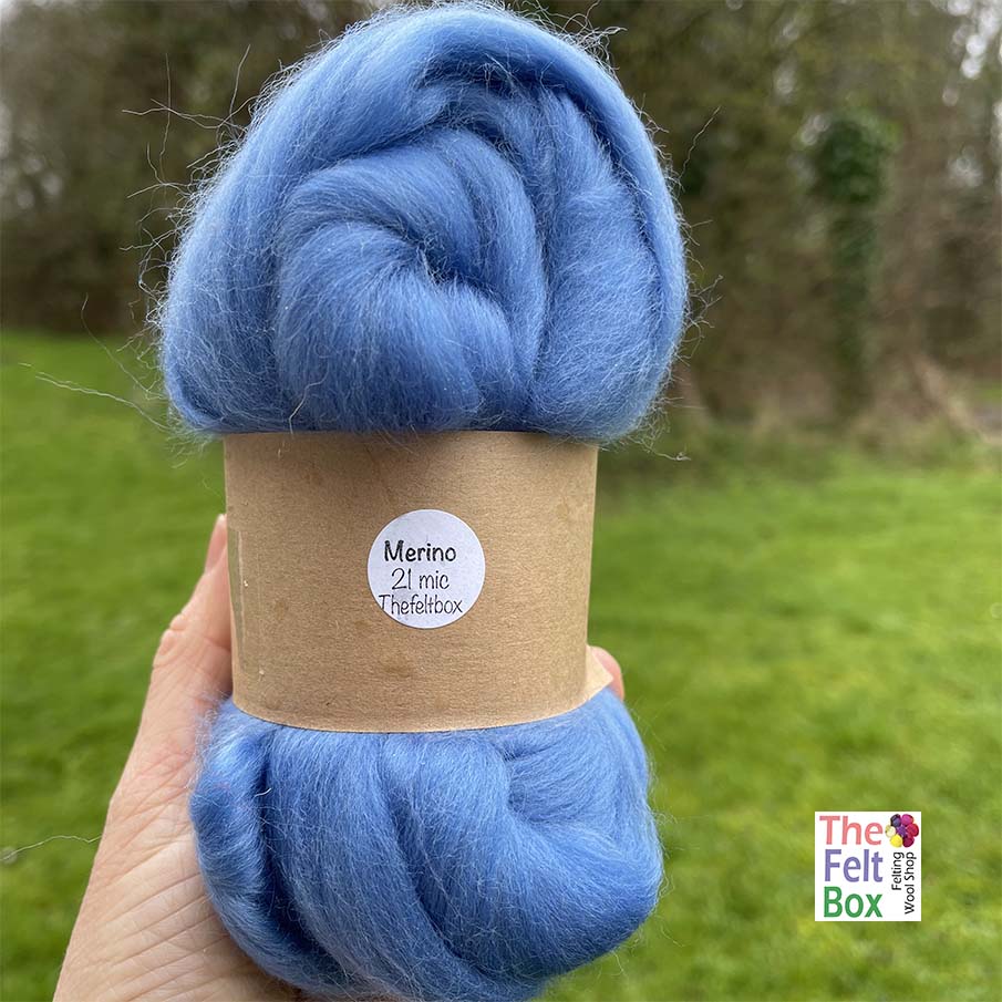 Merino Roving Felting Wool Top 21 3D 2D Nuno Felting Spinning Fibre Cornflower