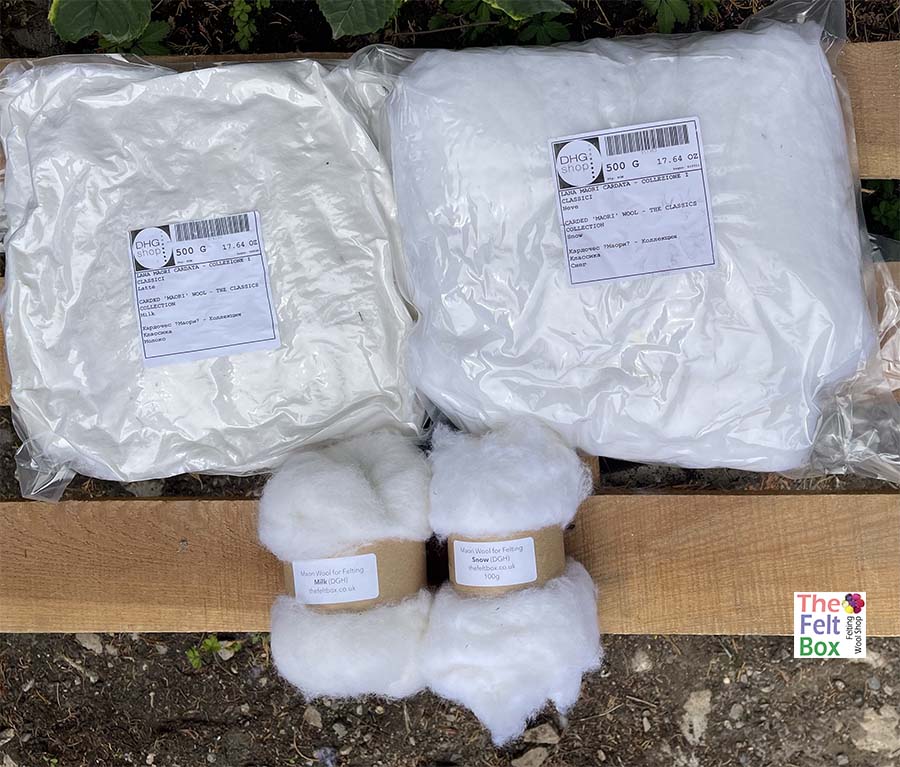 Carded Maori wool batt – 500 g and 1 kg packs of natural white felting wool