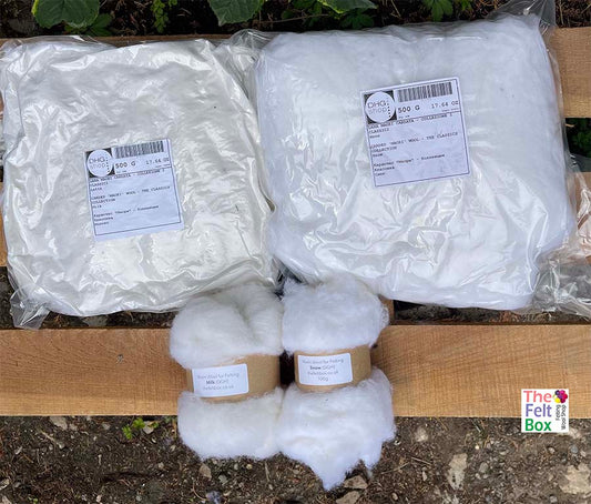 500g and 1kg packs of natural white Māori carded felting wool