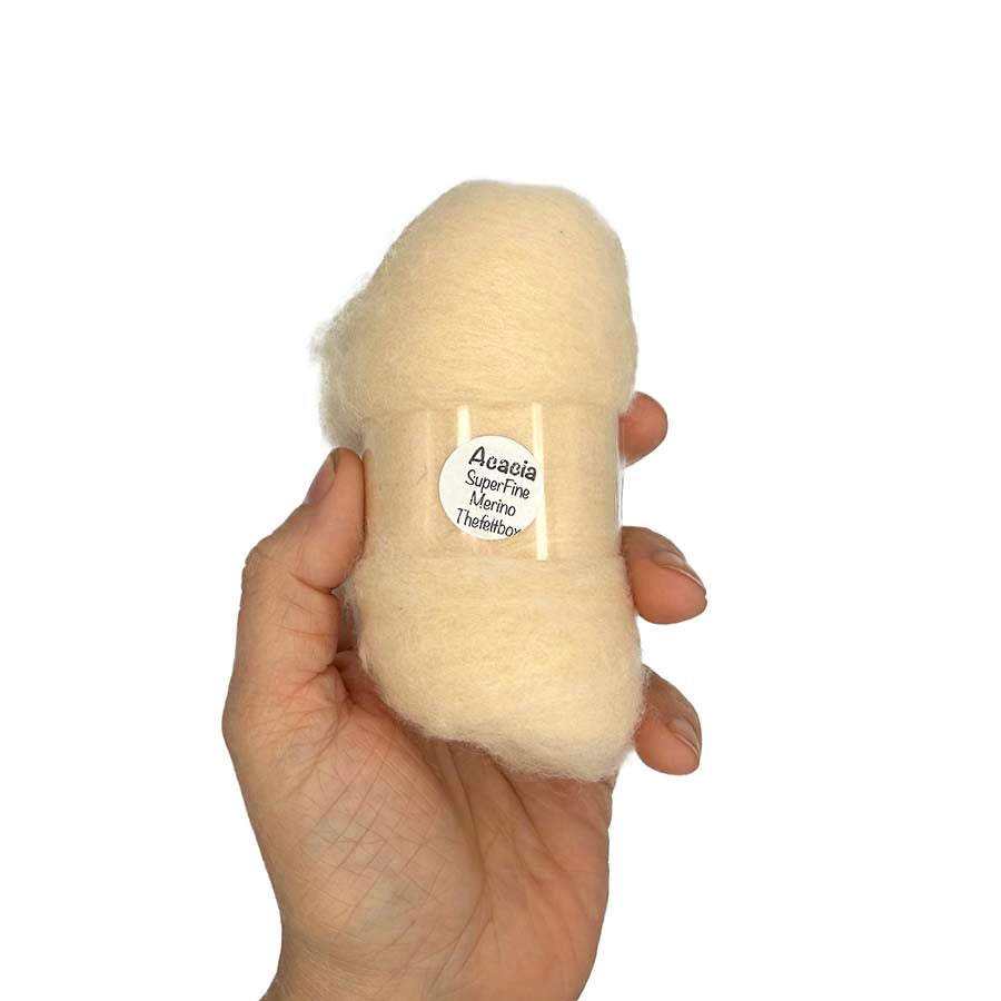 Skin Tone Peach Merino Wool for Needle Felting – Extra Fine 19 Micron | DHG Acacia | Last Chance