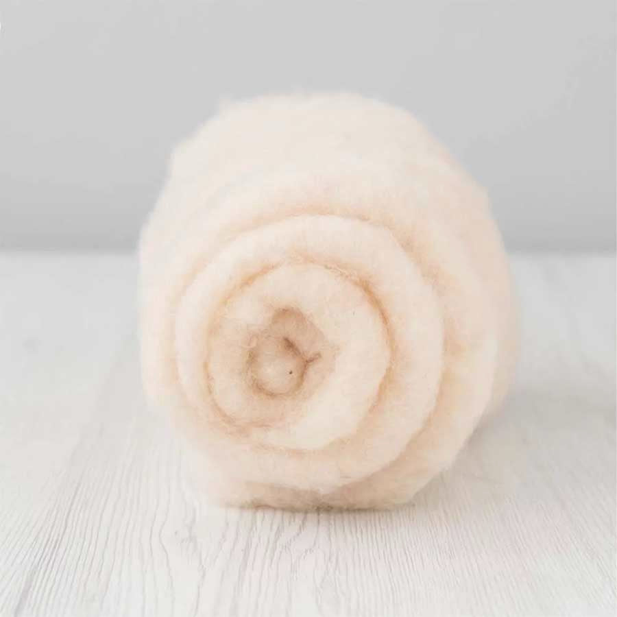 Carded Felt Wool MAORI Needle Felting Carded Batt Skin Peach Nude Flesh DHG Acacia