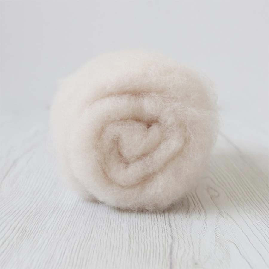 Carded Felt Wool Needle Felting Batt Pink Skin Cream Maori DHG Cherry Blossom