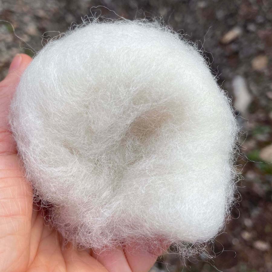 Needle Felting Wool with Coarse Short Fibres - Carded NZ Off White ( 01)