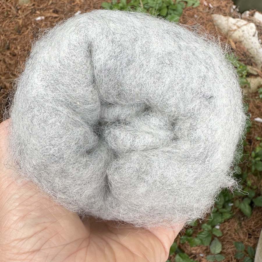 Carded Wool For Felting, Needle Felting Batting, Light Grey  ( 03)