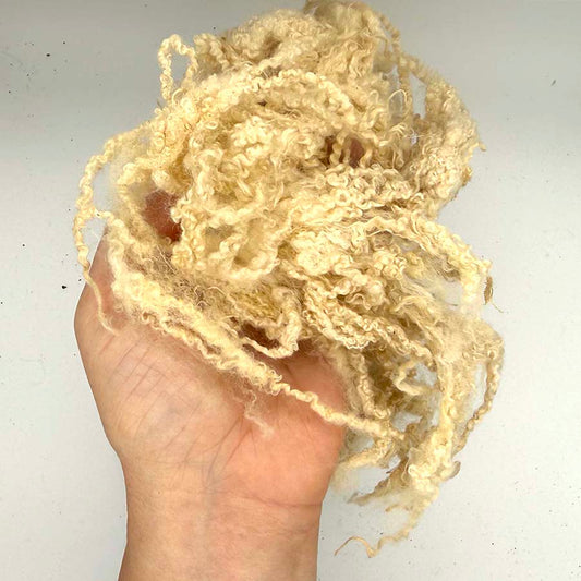 Wool Locks Fleece (63) BFL Off-white, Cream 28g