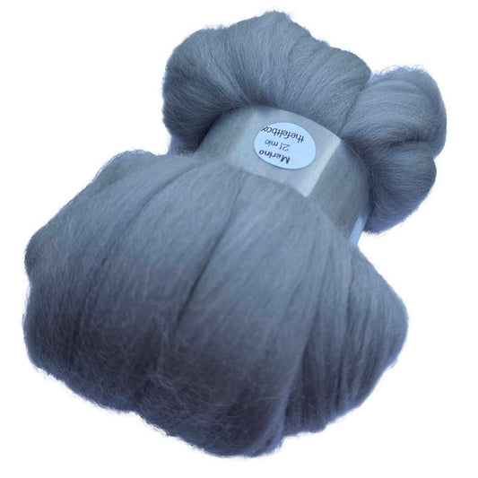 Merino Wool Top Grey 100 g – Spinning & Needle Felting Fibre | The Felt Box