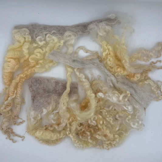 Wool Locks on Cloth – Seconds / Imperfect Pieces 25–30g
